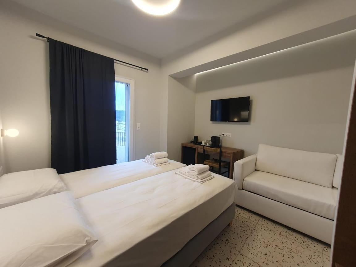 Uphill Unique Boutique Suites Skiathos Town Luaran gambar