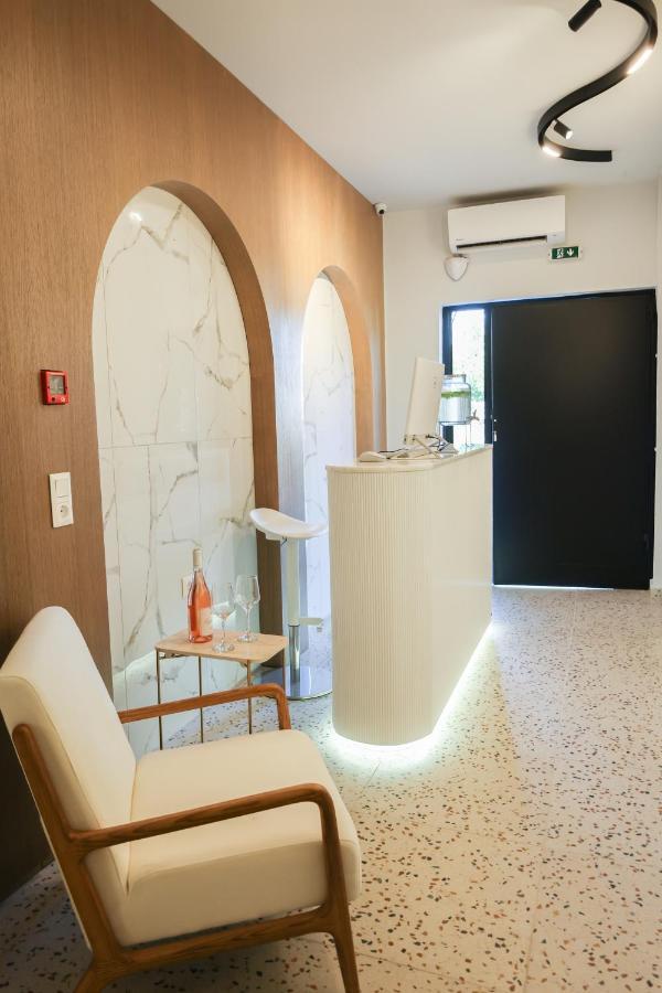 Uphill Unique Boutique Suites Skiathos Town Luaran gambar